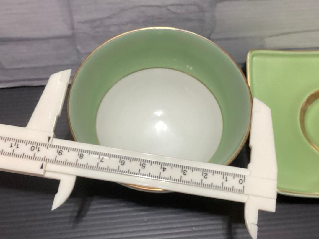 深川製磁　君島一郎　白百合、百合、カップ&ソーサー 、湯呑み茶碗&茶托　小皿