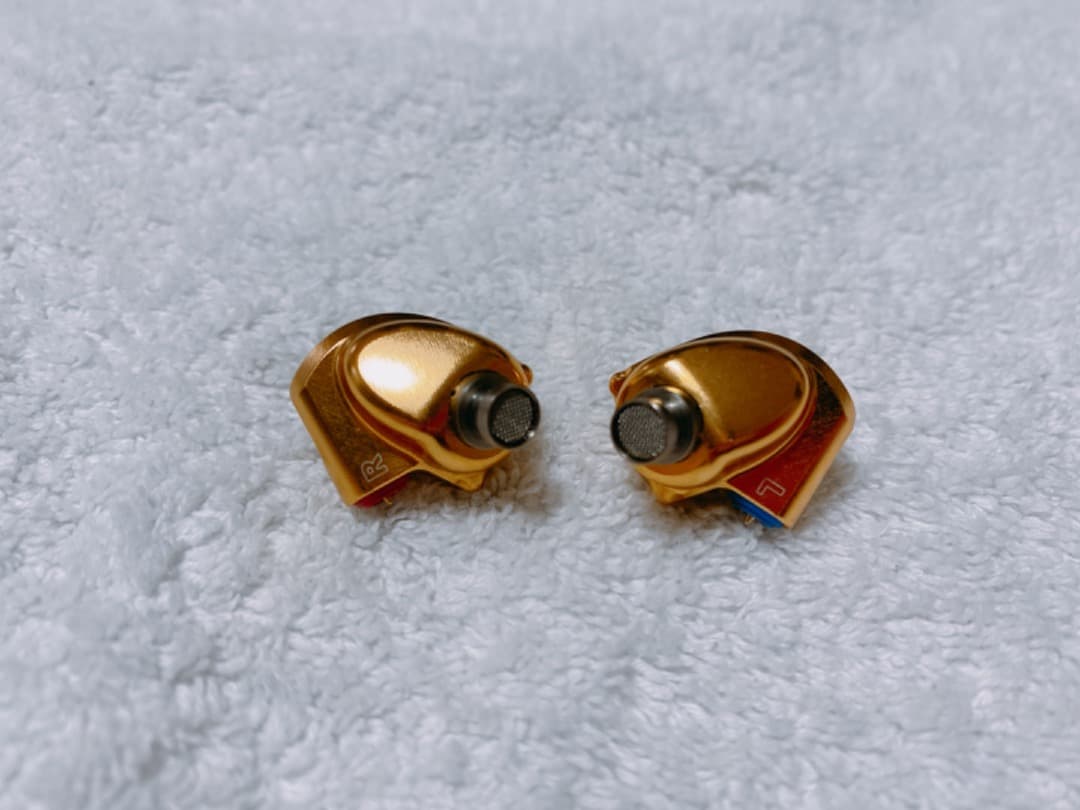 acoustune HS1695Ti 中古品