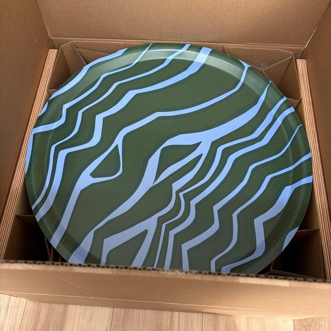 お値下中イケア マリメッコ サイドテーブル　marimekko限定品新品未使用