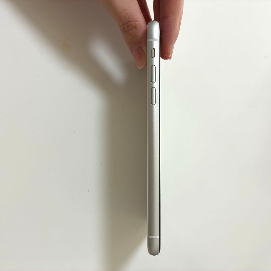 iPhoneXR 128GB ホワイト 本体のみ