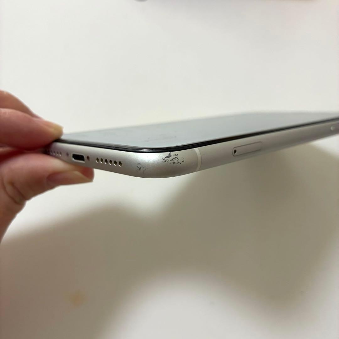 iPhoneXR 128GB ホワイト 本体のみ
