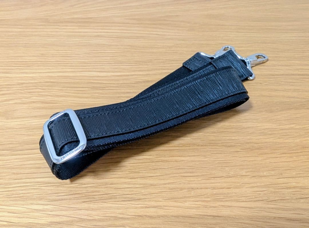 ペッレモルビダ キャピターノCA201 ブリーフバッグ(1室タイプ)クリーナー付