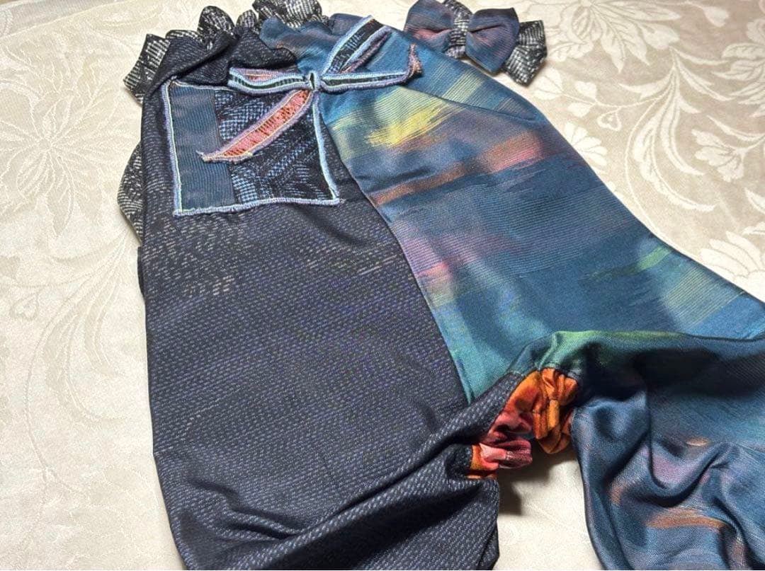 着物リメイク　大島紬　パッチワーク　ハンドメイド犬服　シルク　ロンパース