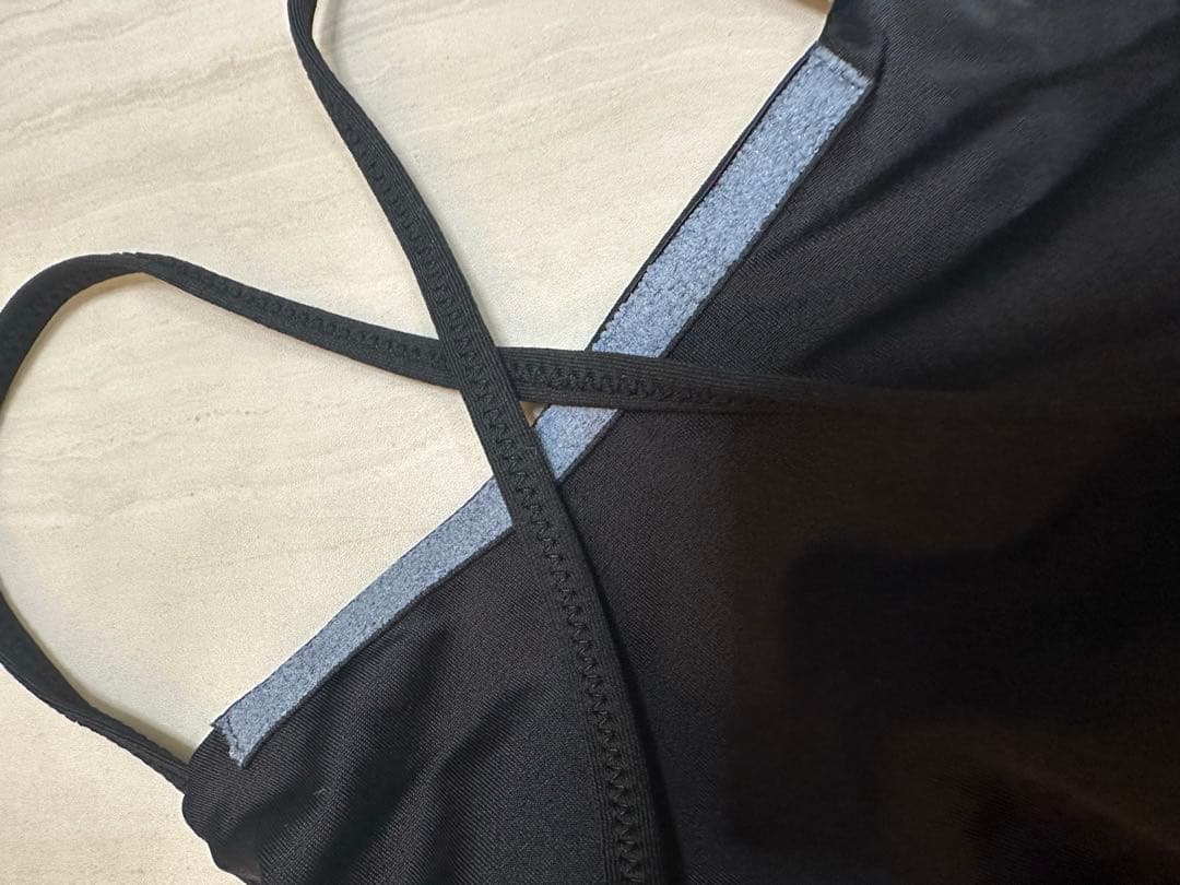 未使用品　emmi 水着　3点セット　ブラック