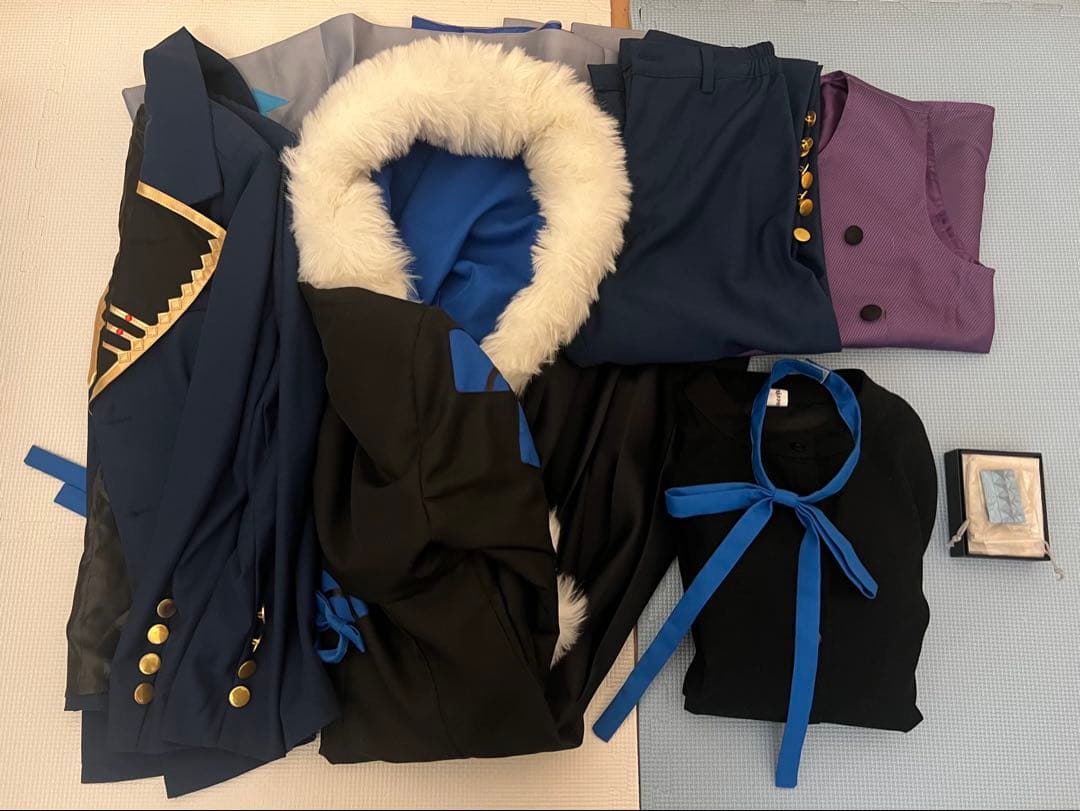 #コンパス　アダム＝ユーリエフ　コスプレ衣装セット　⚠︎ウィッグ、靴無し