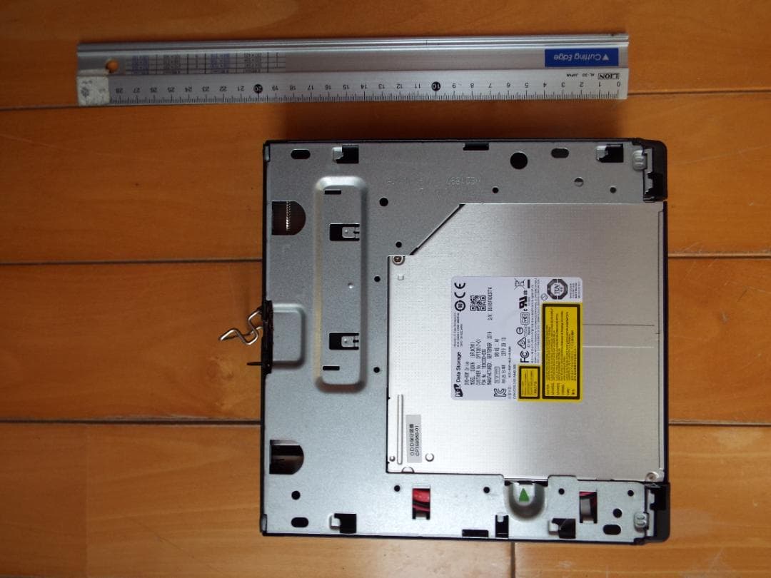 ミニデスクQ558/B i3-8100Tメモリ16G SSD256G win11