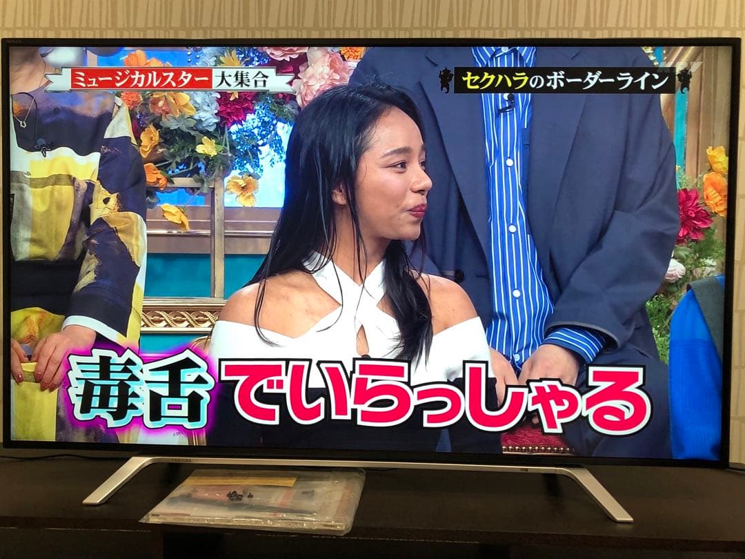 東芝 REGZA 55Z700X