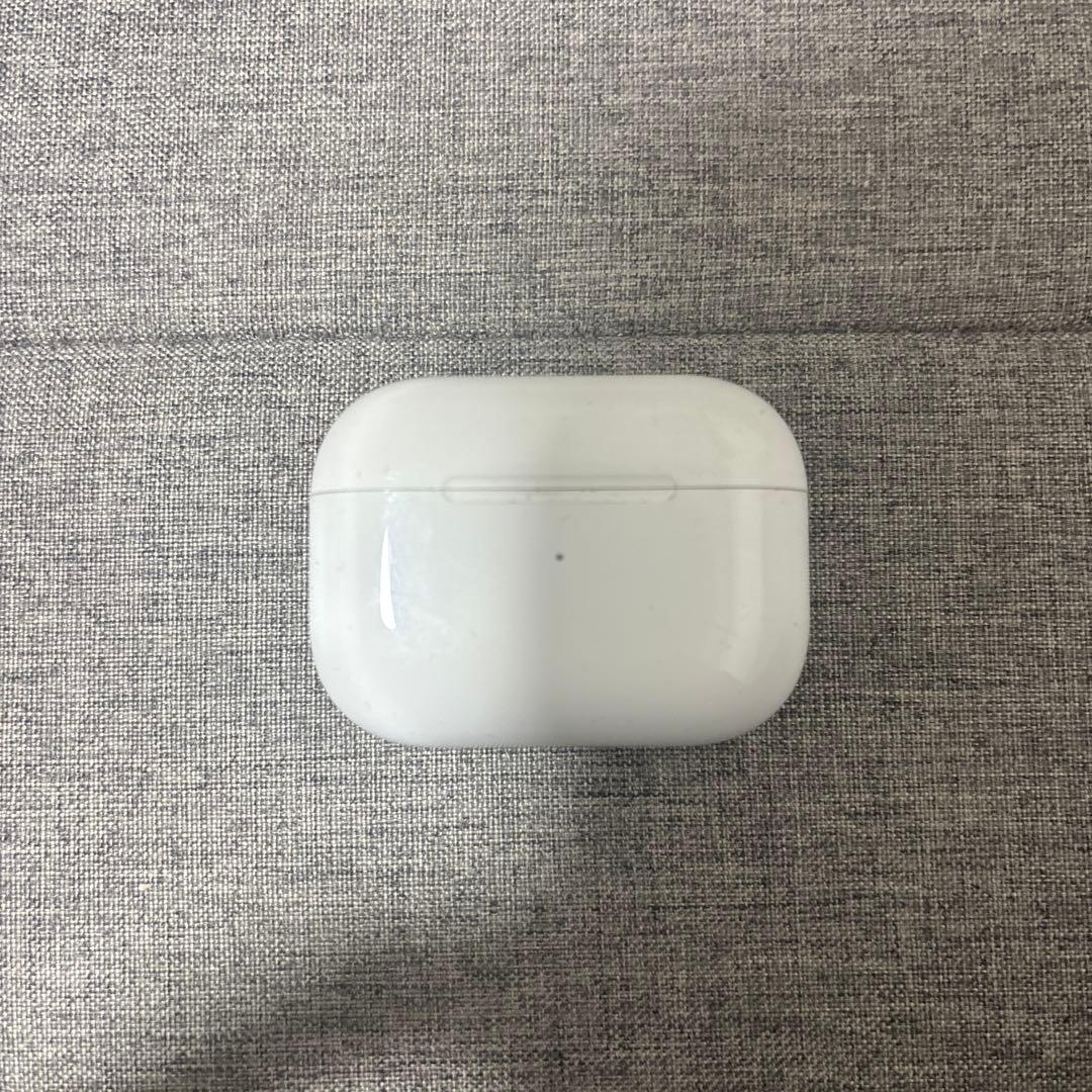 AirPods Pro 本体 充電ケース付き ホワイト