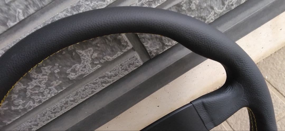 J*様 momo ベローチェ 32パイ ほぼ未使用品