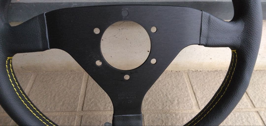 J*様 momo ベローチェ 32パイ ほぼ未使用品