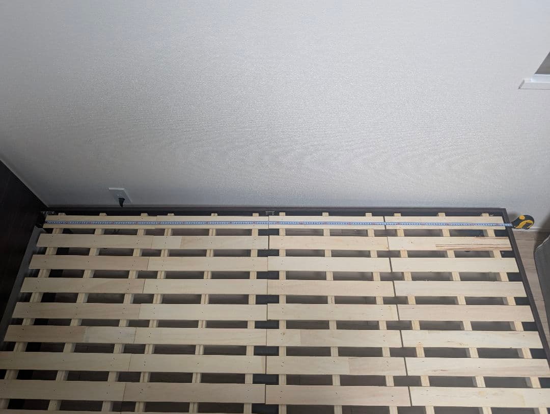 木製クイーンベッドフレーム ダークブラウン