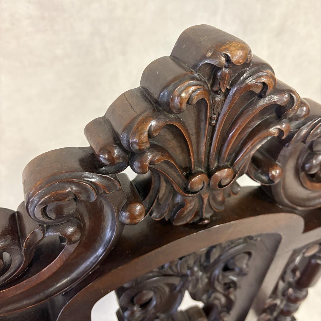 18世紀　バクタプール　キング＆クイーンスタイルのハイバックチェア