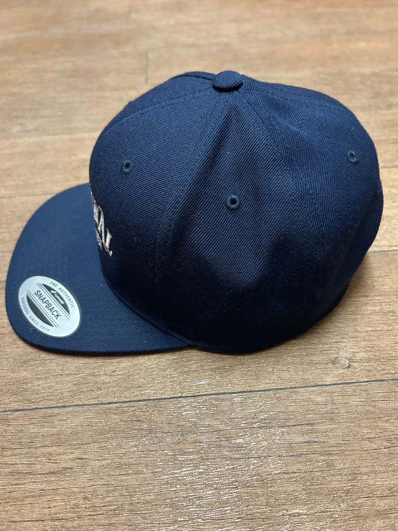 TENDERLOINテンダーロイン ネイビーフラットバイザーベースボールキャップ