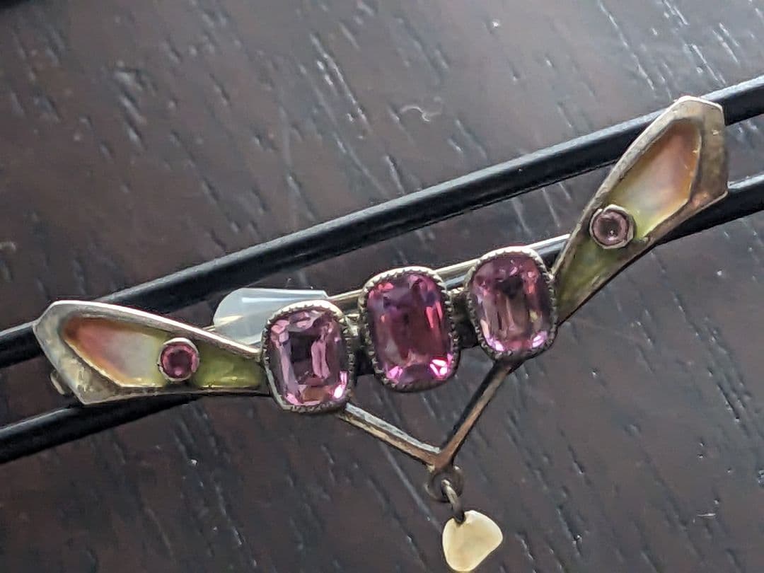 アンティーク　プリカジュールエナメル　アール・ヌーヴォー　ブローチ　お値下げ中