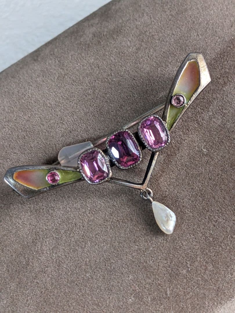 アンティーク　プリカジュールエナメル　アール・ヌーヴォー　ブローチ　お値下げ中