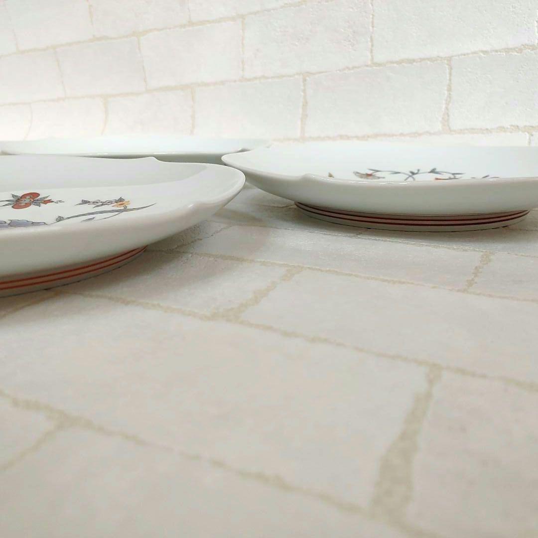 十三代柿右衛門窯絵付師 舘林古琳庵作 色赤絵花文輪花皿 三客揃