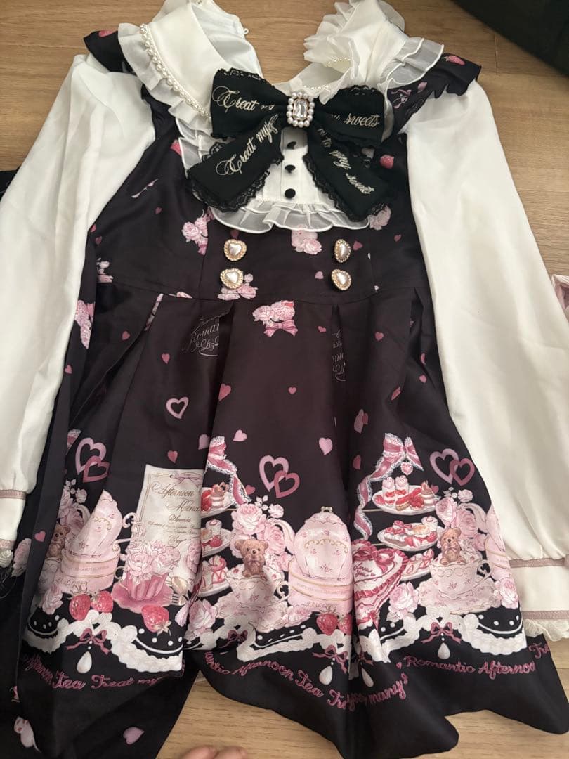 リズリサ Many Hearts Afternoontea柄セットアップ