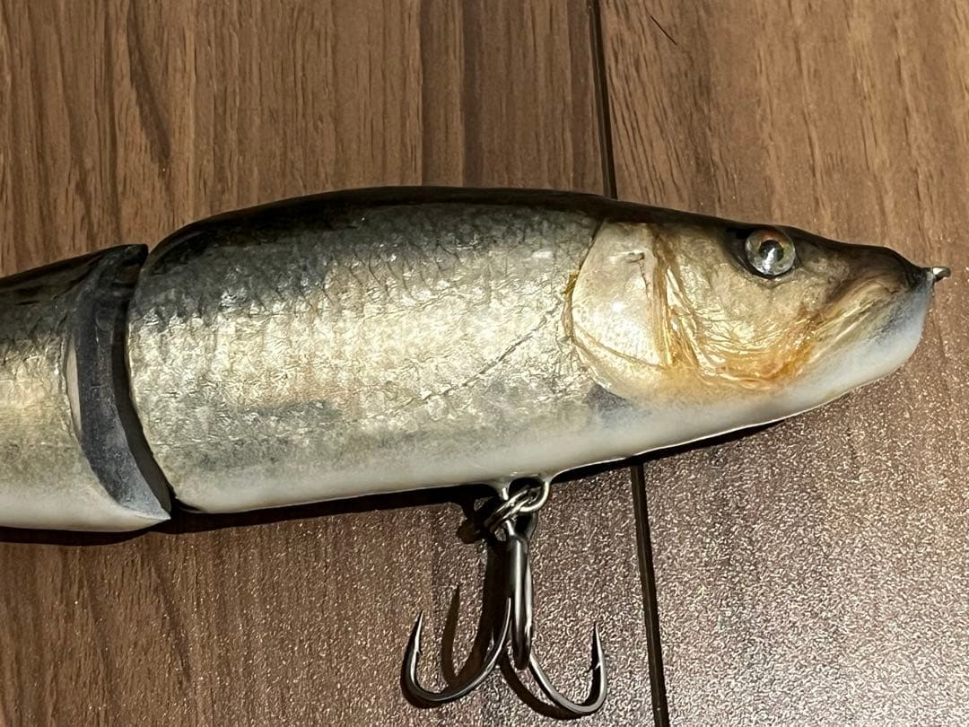 ジョインテッドクローマグナム 魚皮