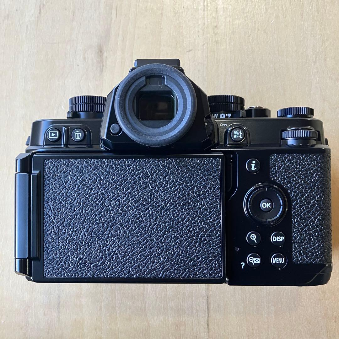 2025年8月購入 撮影枚数686枚 NIKON ZF おまけ付き