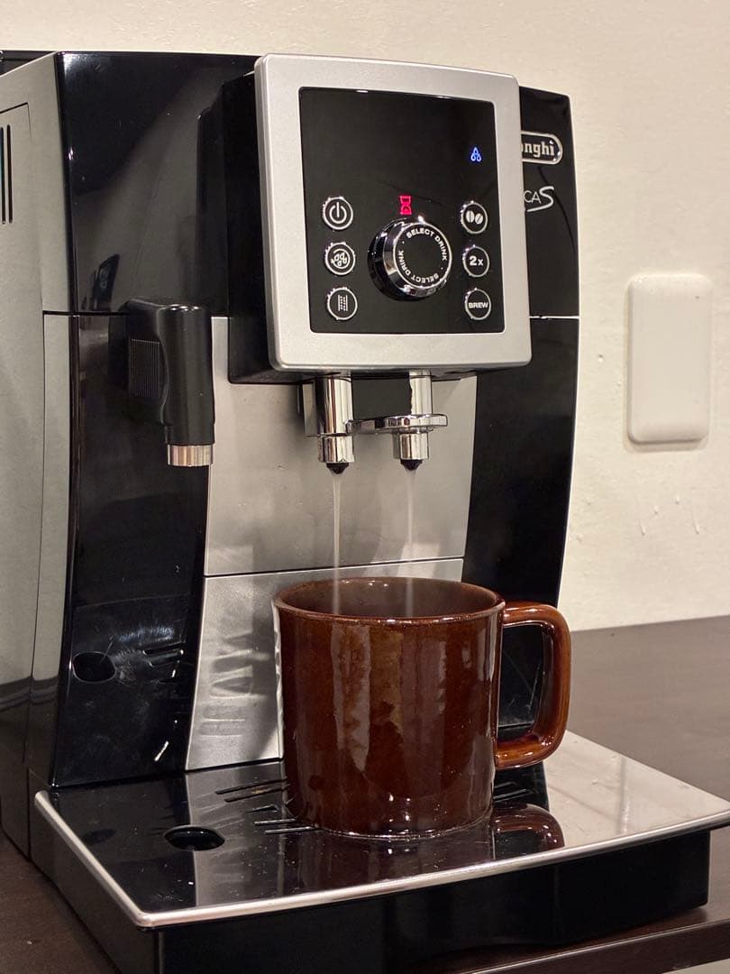 【価格変更中】デロンギ 全自動エスプレッソマシン ECAM23260SBN 美品