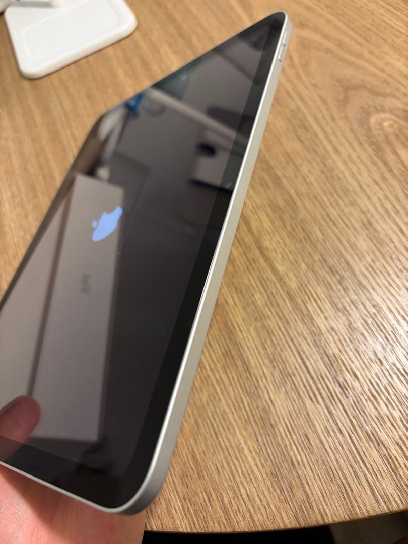 美品iPad(A16)Wi-Fi 128GB シルバー ケースセット