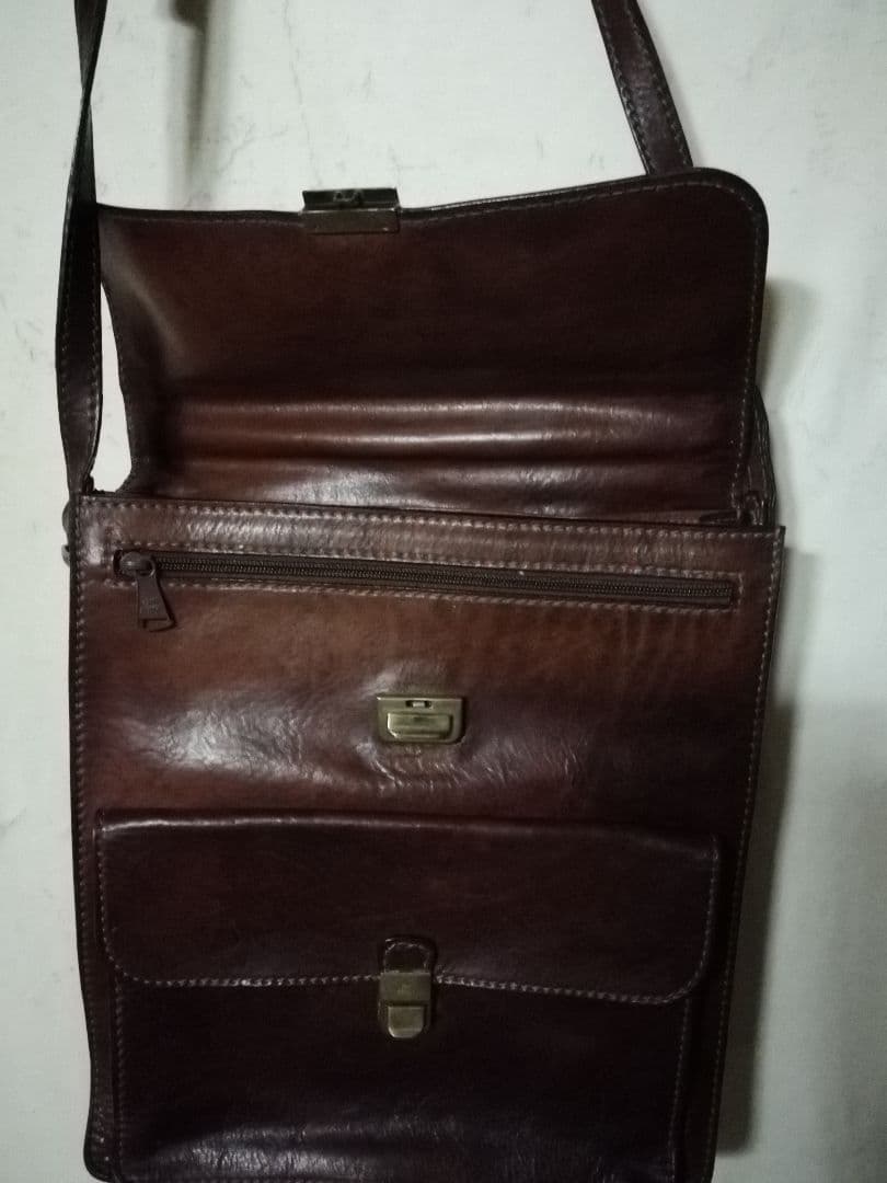 Pelletteria ll Ponte ショルダーバッグイタリア製