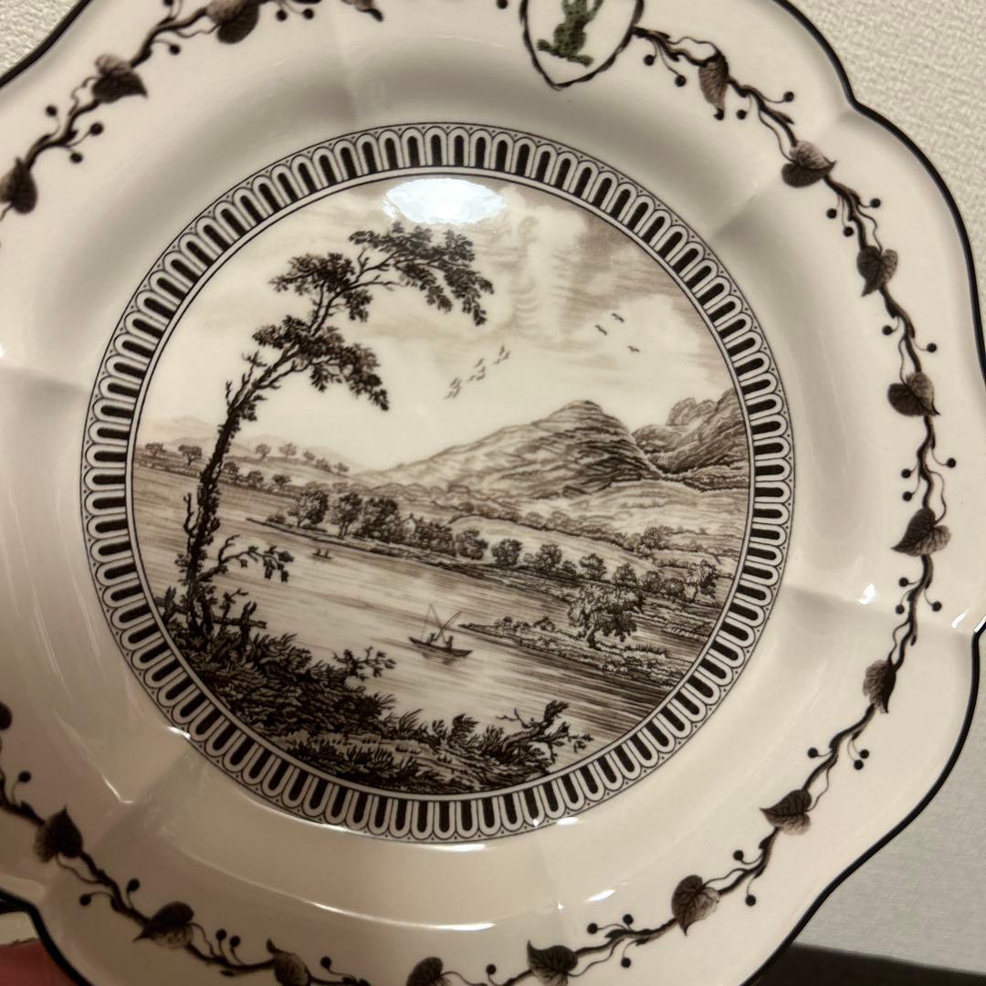 ウェッジウッド　ジーニアスコレクション　フロッグサービス　デザートプレート