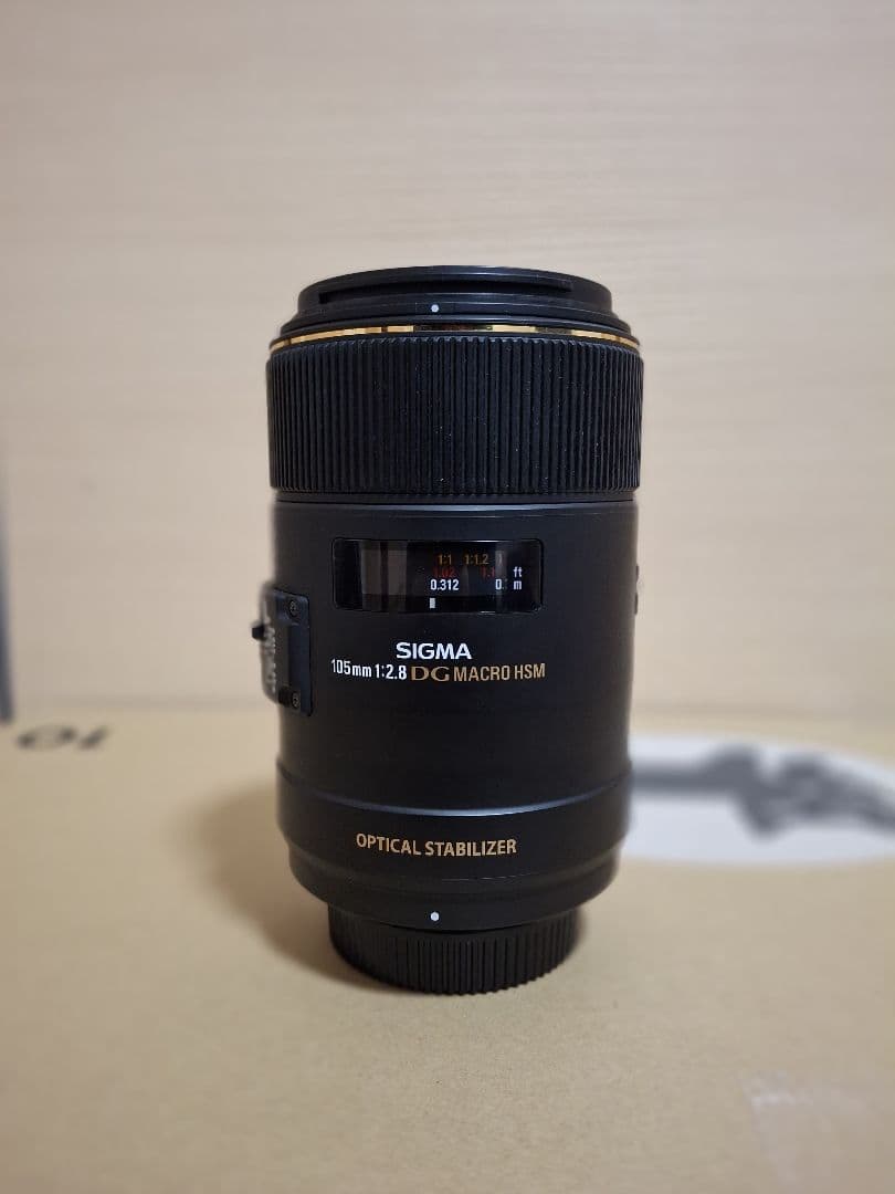 Y*a様 シグマ105mm F2.8 EX DG OS HSM MACRO(Ni