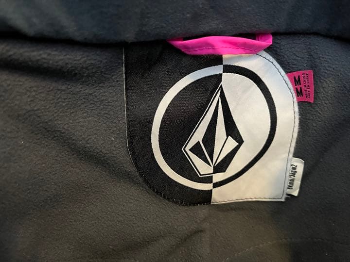 VOLCOM ガールズ　ウェア