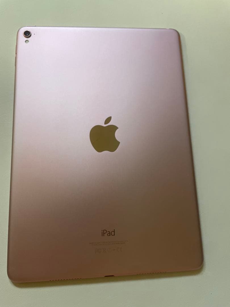 【美品】iPad Pro 9.7 32GB Wi-Fi