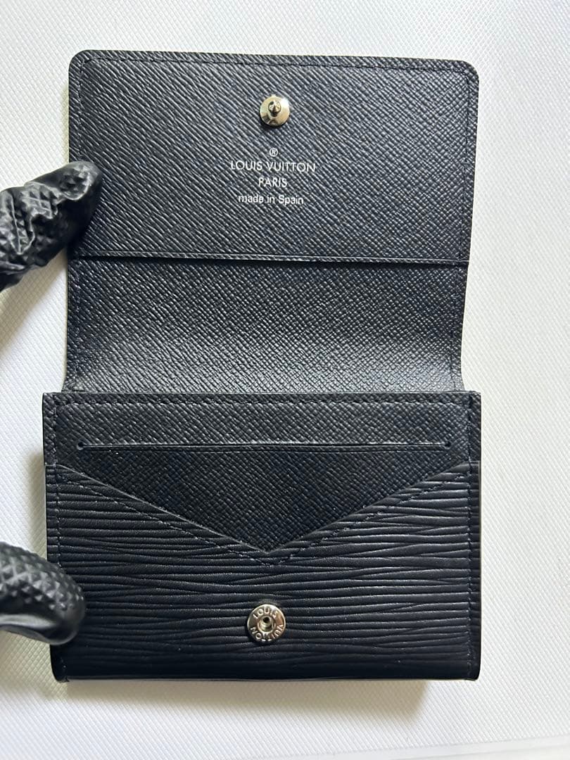 ルイヴィトン　エピ　名刺入れ　カード入れ　ノワールブラック