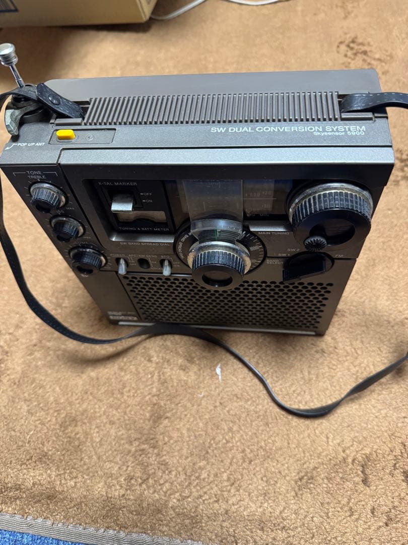 SONY ICF-5900マルチ5バンドFM/MW/SW1/SW2/SW3