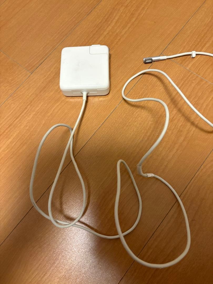 MacBook Pro 13インチ i7 2012年モデル　シルバー