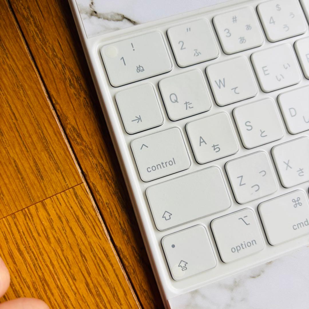 T*a様 【箱あり新品同様】Magic keyboard 12.9iPad用 M