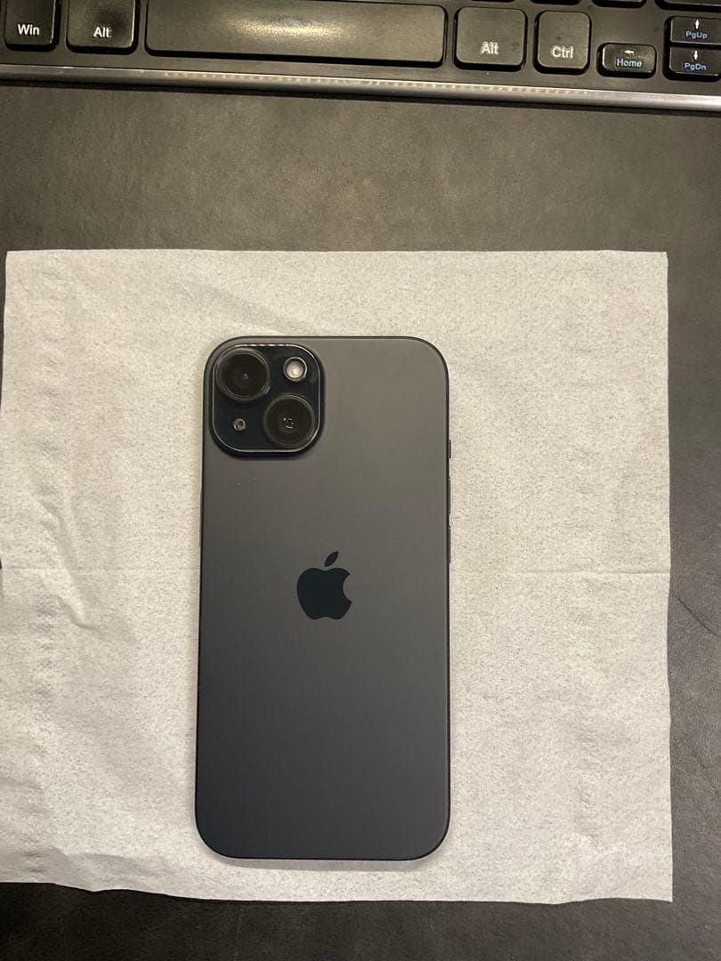 Apple iPhone 15 ブラック 128GB SIMフリー