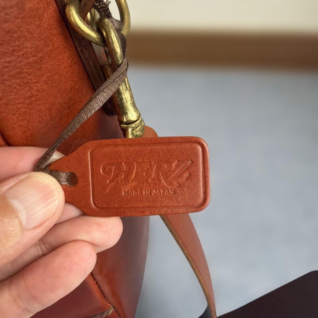 HERZ ヘルツ　トートバッグ　T-146