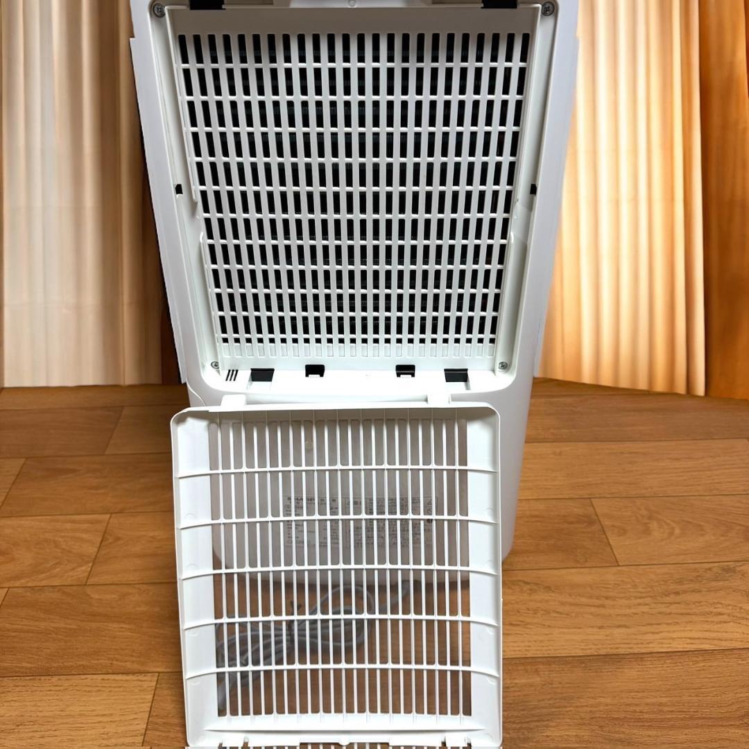 ☆美品 シャープ CV-H120 ホワイト 衣類乾燥除湿機 プラズマクラスター