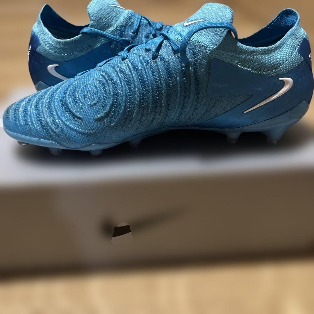 Nike サッカー ファントムルナ2エリートAG