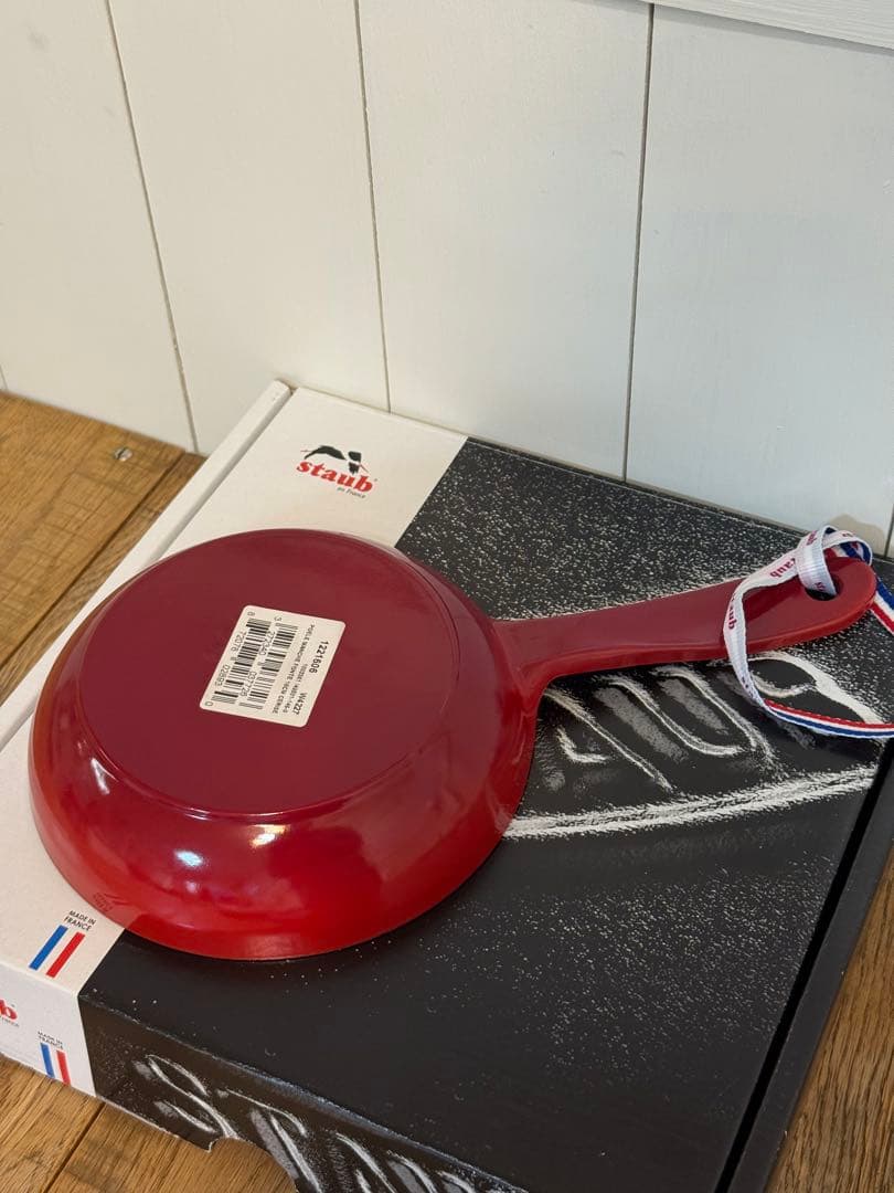 新品 ストウブ スキレット 16cm チェリー 40501-146