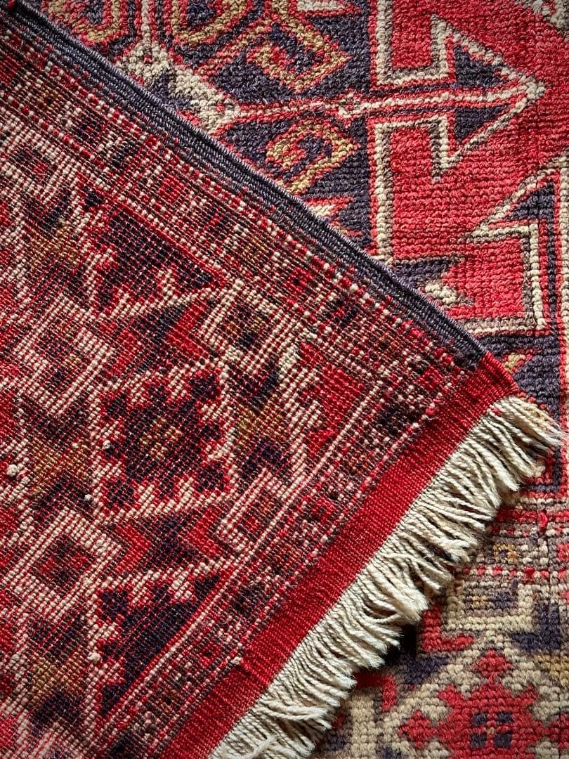 トライバルラグ　ヴィンテージラグ　コーカサスラグ　クルド族　プリミティブアート