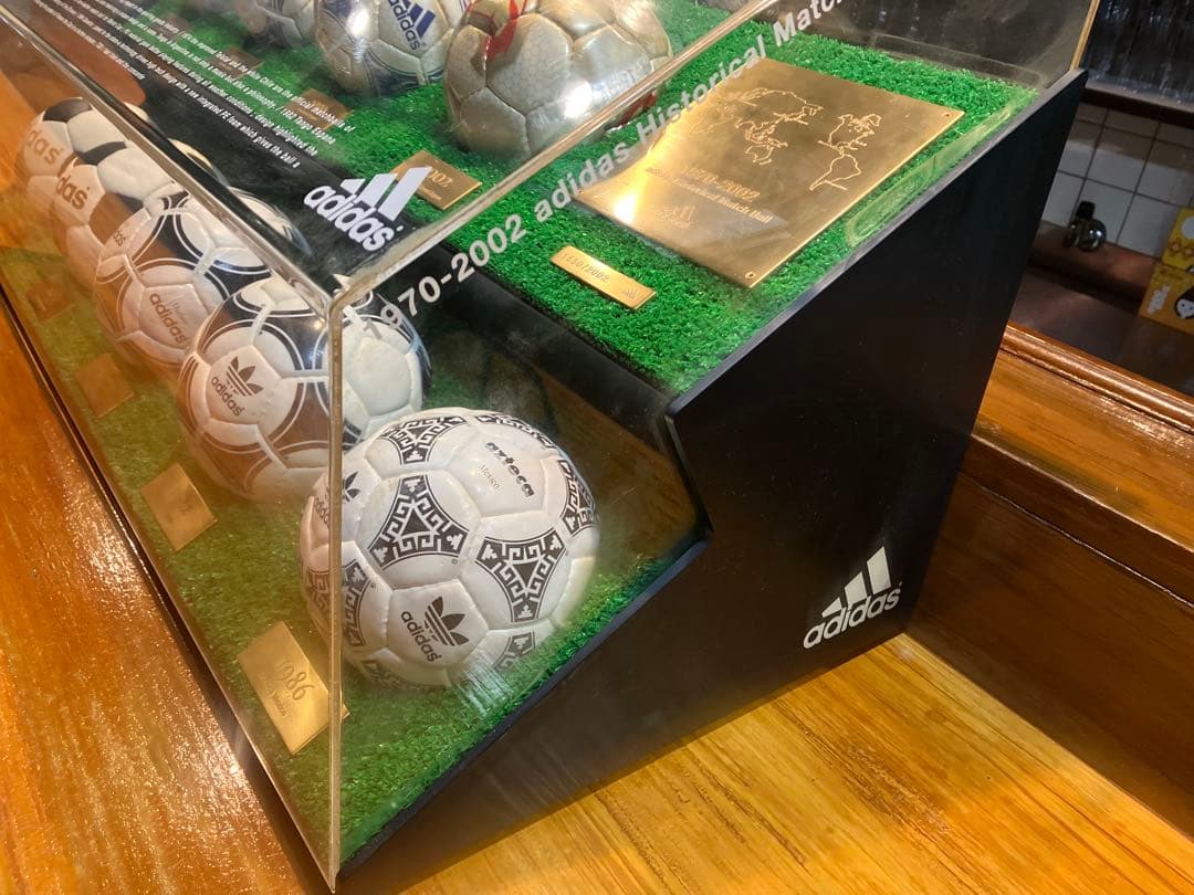 日韓W杯記念ボール ヒストリカルマッチボール9個セット限定品