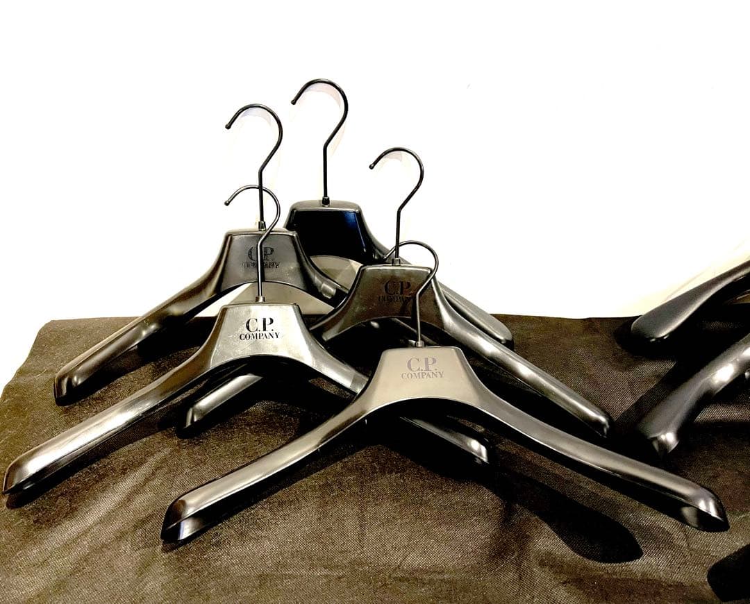 C.P.COMPANY シーピーカンパニー ハンガー イタリアMAINETTI製