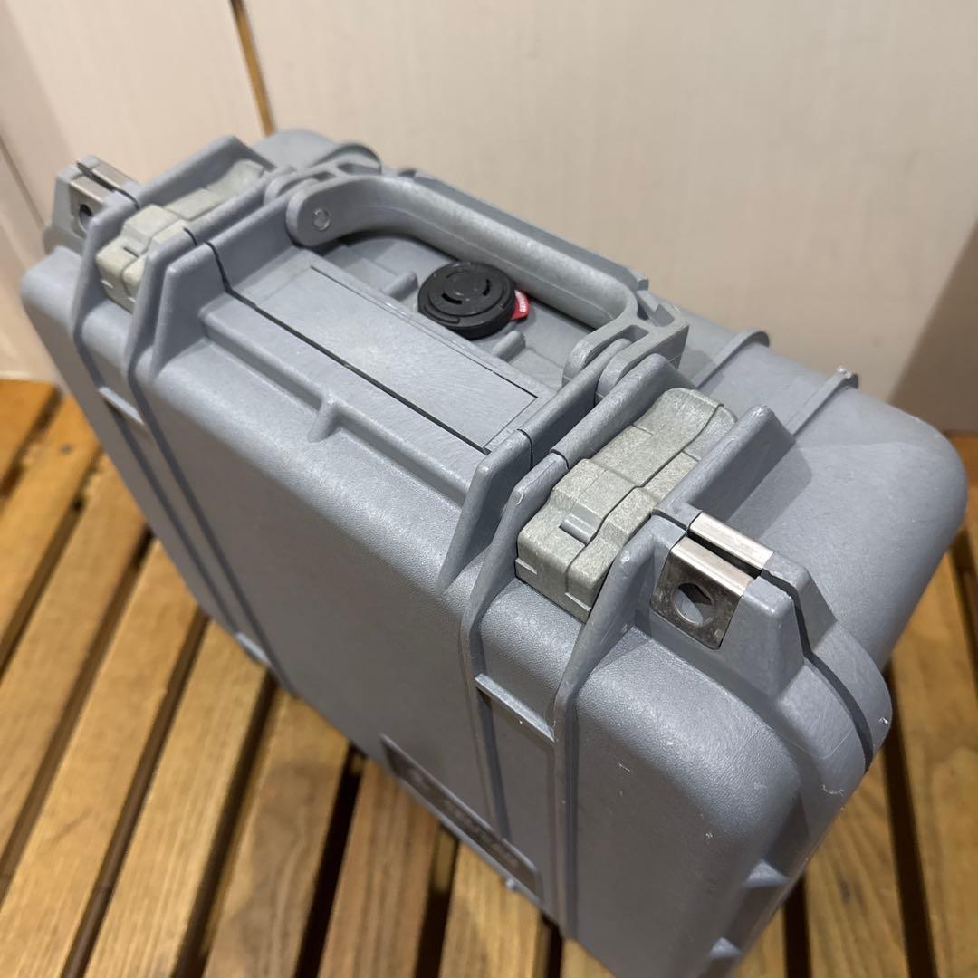 PELICAN CASE 1400 ペリカンケース ハードケース シルバー