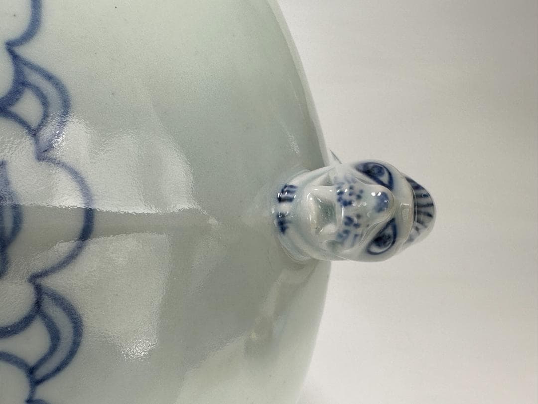 韓国美術　韓国人間国宝　安東五　白磁器　獣耳辰砂染付大花瓶　共箱