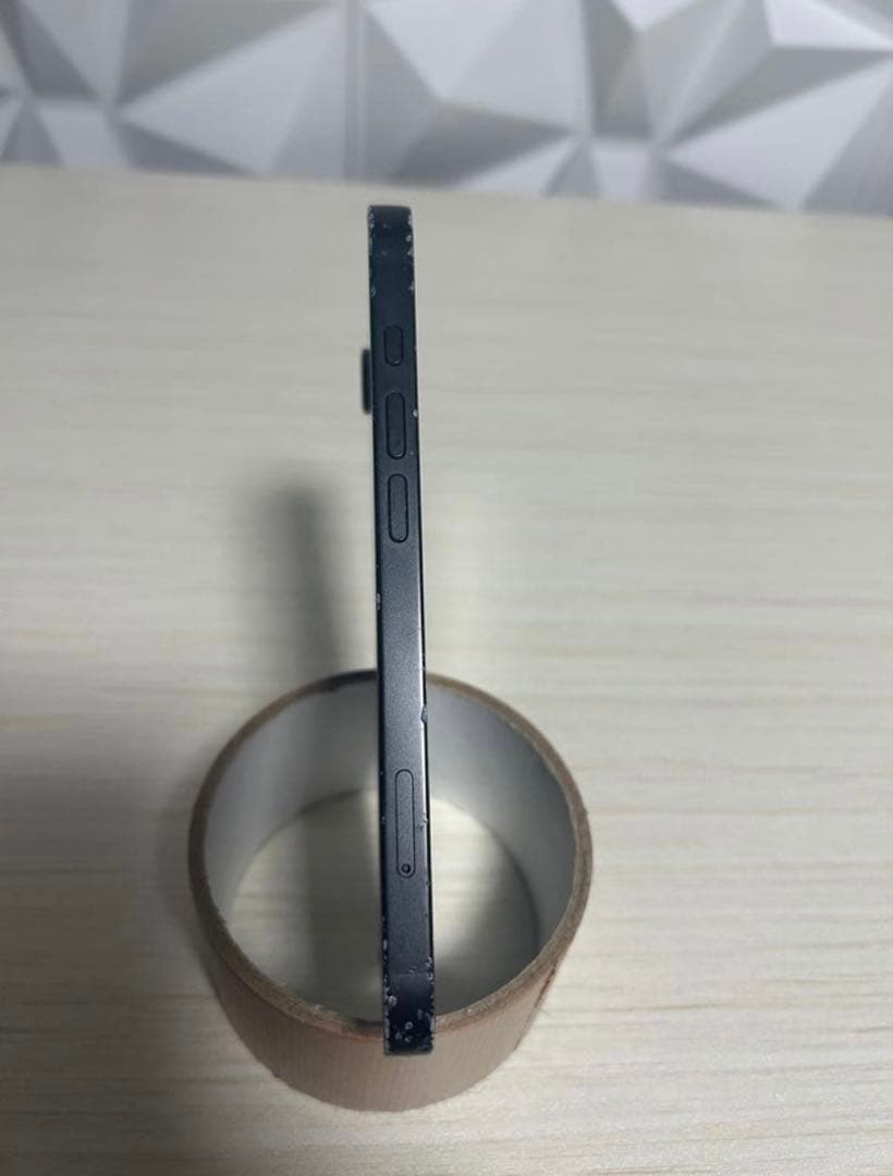 iPhone16e本体　完全に初期化済み