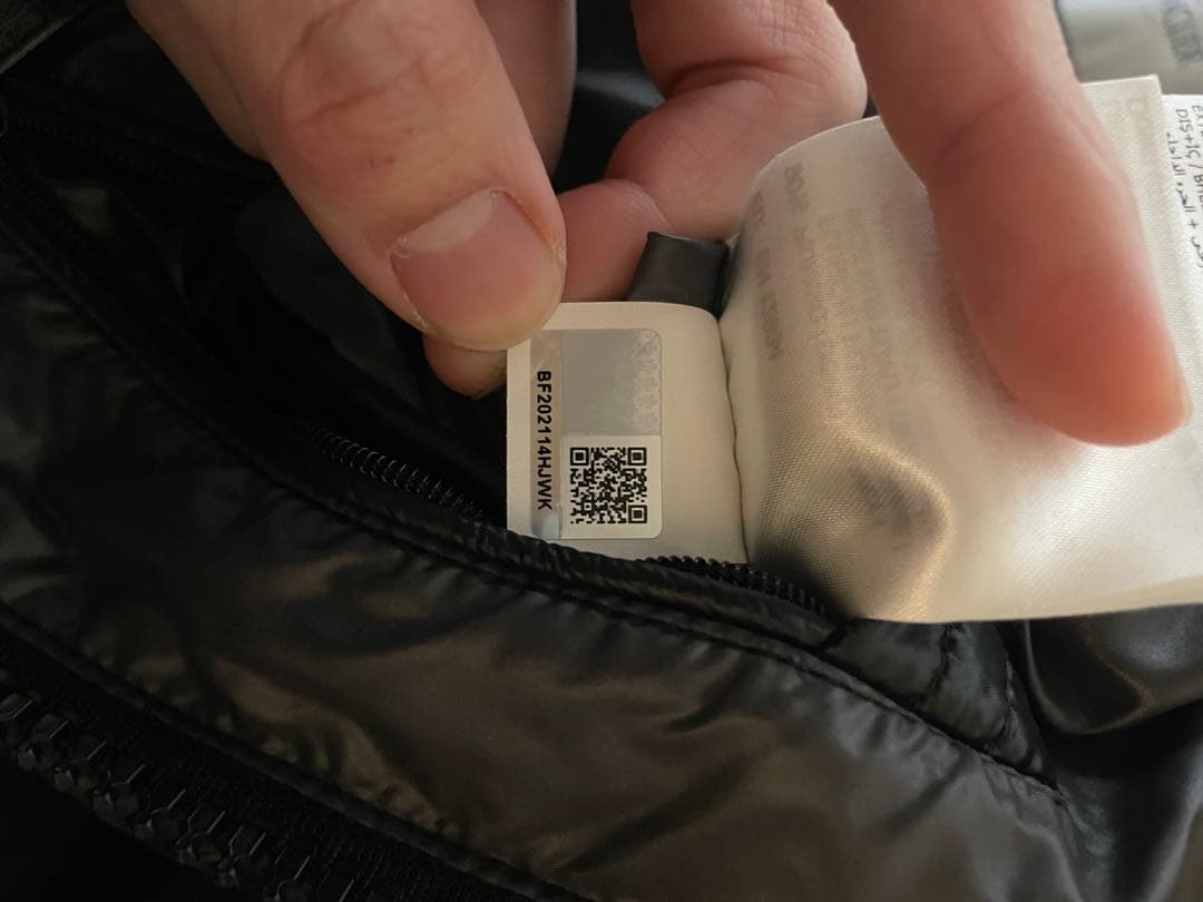 モンクレール Moncler　ダウン　MAYA マヤ　Black ブラック