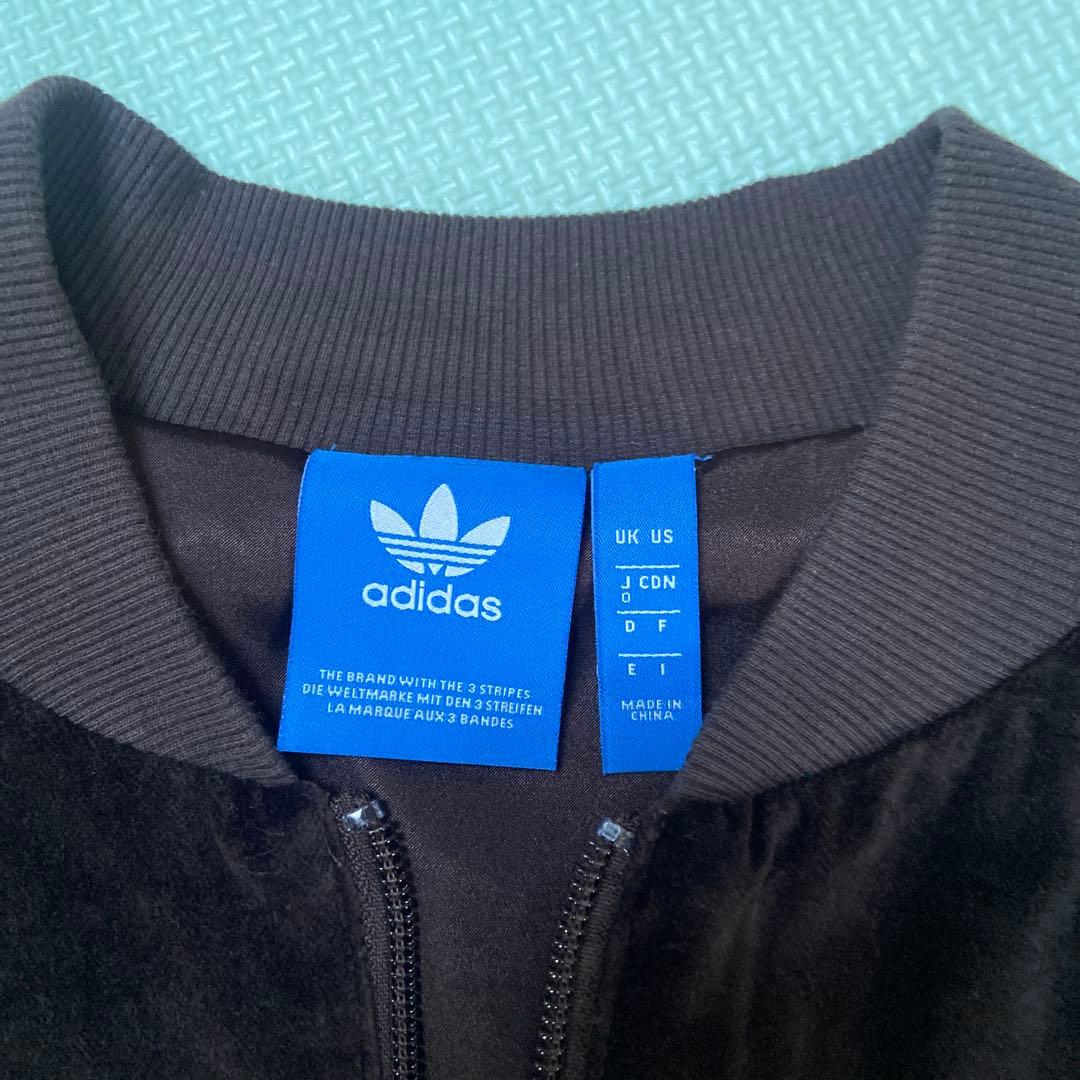 adidasセットアップ　ベロア　ブラウンゴールド上下　トラックジャケット