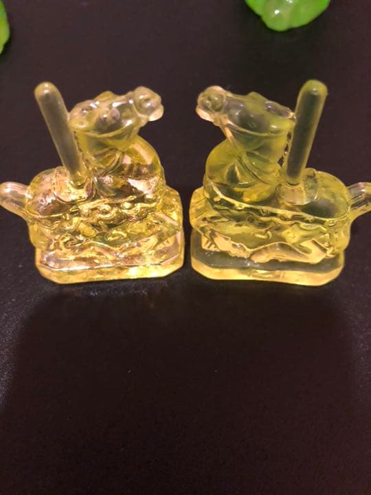 FENTONのガラスの置物全11点