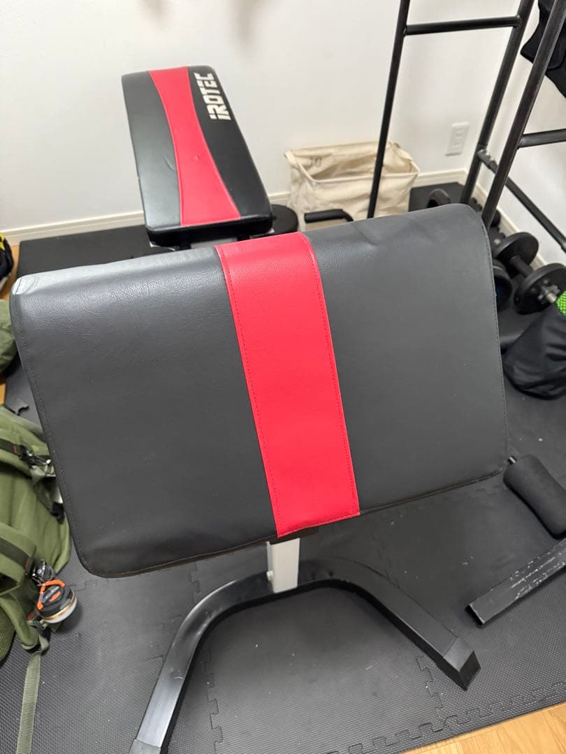 直接引き取り限定 IROTEC トレーニングベンチ 黒/赤