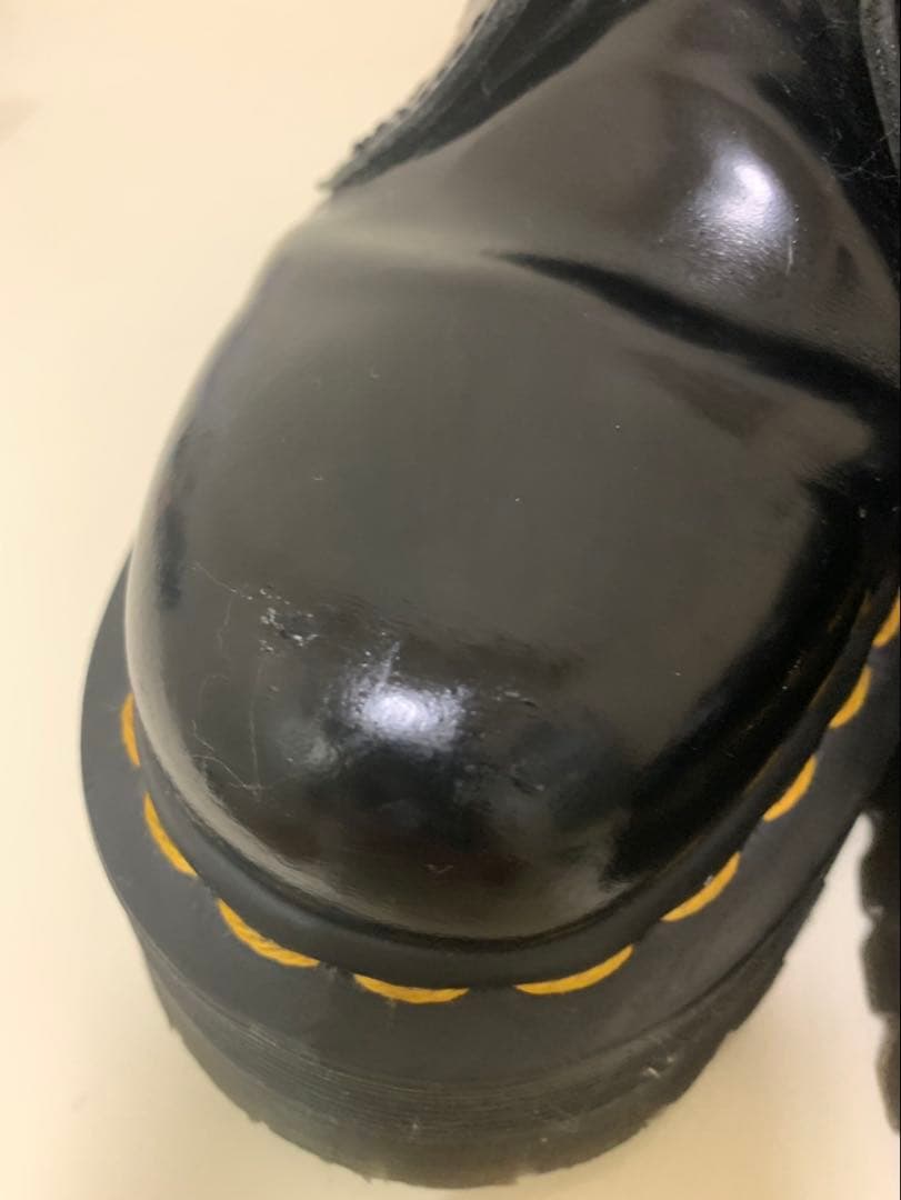 靴 Dr. Martens